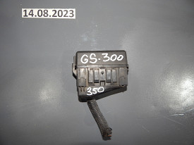 БЛОК РЕЛЕ ПОД КАПОТОМ LEXUS GS300-GS350-GS430 S190 2005-2011