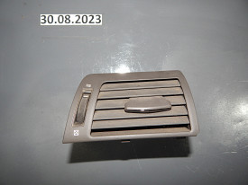 ДЕФЛЕКТОР ПЕРЕДНЕЙ ПАНЕЛИ ПРАВЫЙ (СЕРЫЙ) (55660-50140) LEXUS LS460 USF40 2006-2012