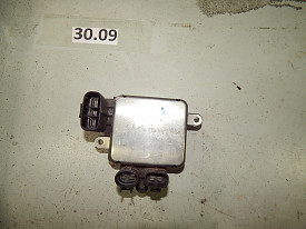 БЛОК УПРАВЛЕНИЯ ВЕНТИЛЯТОРАМИ (89257-30080) LEXUS LS460 USF40 2006-2012