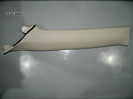 НАКЛАДКА ПЕРЕДНЕЙ СТОЙКИ ВЕРХНЯЯ ЛЕВАЯ (KD45-68170) (СВЕТЛО СЕРЫЙ) MAZDA CX-5 KE 2011-2017