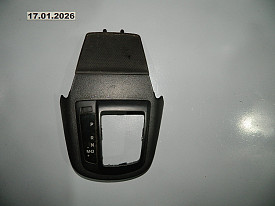 НАКЛАДКА СЕЛЕКТОРА АКПП (KD45-64362) (ЧЕРНАЯ) MAZDA CX-5 KE 2011-2015