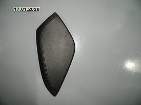 НАКЛАДКА ПЕРЕДНЕЙ ПАНЕЛИ БОКОВАЯ ПРАВАЯ (KA0M64912) (ПОД КОЖУ) (ТРЕЩИНЫ КОЖЕ) (ЧЕРНАЯ) MAZDA CX-5 KE 2015-2017