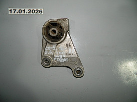 КРЕПЛЕНИЕ ЗАДНЕГО РЕДУКТОРА ПРАВОЕ 2.5 (4WD) (KD35-28-68XA) MAZDA CX-5 KE 2011-2017