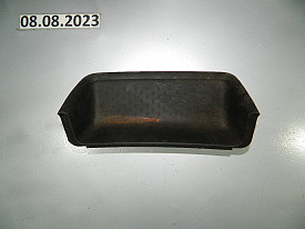 КОВРИК СРЕДНЕЙ КОНСОЛИ (ЧЕРНЫЙ) (EG2764449) MAZDA CX-7 ER 2006-2012