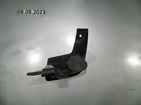 БРЫЗГОВИК ПЕРЕДНИЙ ПРАВЫЙ (EG2151841) MAZDA CX-7 ER 2006-2012