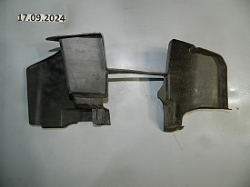 ДЕФЛЕКТОР РАДИАТОРА ПРАВЫЙ 3.7 (TD11-56251) MAZDA CX-9 TB 2007-2009
