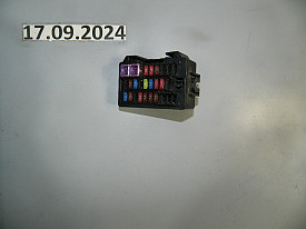 БЛОК ПРЕДОХРАНИТЕЛЕЙ (K5458) MAZDA CX-9 TB 2007-2015