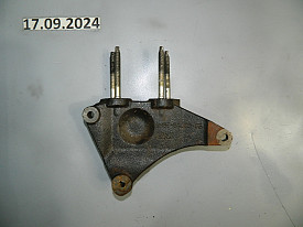 КРОНШТЕЙН ПОДУШКИ ДВИГАТЕЛЯ ПРАВЫЙ 3.7 (4WD) (8M8E-6A003-BB) (GS4H-390BA) MAZDA CX-9 TB 2007-2015