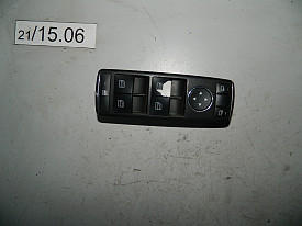 ПУЛЬТ СТЕКЛОПОДЪЕМНИКА ПЕРЕДНЕЙ ЛЕВОЙ ДВЕРИ (ОБЛЕЗЛА КРАСКА) (A2048703458) MERCEDES-BENZ C300 W204 2007-2014