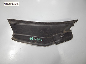 НАКЛАДКА ПРОЕМА КРЫШКИ БАГАЖНИКА ПРАВАЯ НИЖНЯЯ (ВОДОСТОК) (A1666900264) MERCEDES-BENZ GL350-GL450-GL550-GLS450 X166 2012-2019