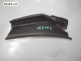 НАКЛАДКА ПРОЕМА КРЫШКИ БАГАЖНИКА ЛЕВАЯ НИЖНЯЯ (ВОДОСТОК) (A1666900164) MERCEDES-BENZ GL350-GL450-GL550-GLS450 X166 2012-2019
