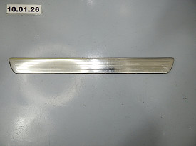 НАКЛАДКА ПОРОГА ЗАДНЯЯ ЛЕВАЯ (A1666860736) (КРЕПЛЕНИЯ СЛОМАНЫ) (ХРОМ) MERCEDES-BENZ GL350-GL450-GL550-GLS450 X166 2012-2019
