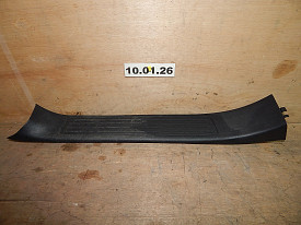 ПЛАСТИК ПОРОГА ЗАДНИЙ ПРАВЫЙ (A1666800835) (КРЕПЛЕНИЕ СЛОМАНО) (ЧЕРНЫЙ) MERCEDES-BENZ GL350-GL450-GL550-GLS450 X166 2012-2019