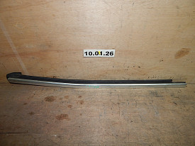 МОЛДИНГ ЗАДНЕЙ ПРАВОЙ ФОРТОЧКИ НИЗ (A1666902280) (ХРОМ) MERCEDES-BENZ GL350-GL450-GL550-GLS450 X166 2012-2019