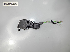 МЕХАНИЗМ ОТКРЫВАНИЯ ЗАДНЕЙ ПРАВОЙ ФОРТОЧКИ (A1666700104) MERCEDES-BENZ GL350-GL450-GL550-GLS450 X166 2012-2019