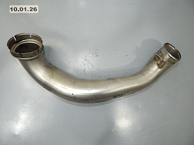 ПАТРУБОК ТУРБИНЫ ПРАВЫЙ ВЕРХНИЙ 4.6 MERCEDES-BENZ GL350-GL450-GL550-GLS450 X166 2012-2019