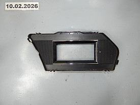НАКЛАДКА ИНФОРМАЦИОННОГО ДИСПЛЕЯ (A2046801889) MERCEDES-BENZ GLK250-GLK300-GLK350 X204 2008-2015