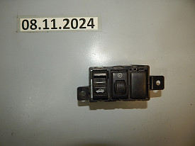 БЛОК КНОПОК ОТКРЫВАНИЯ БАГАЖНИКА И ПОДСВЕТКИ ЩИТКА ПРИБОРОВ NISSAN ALTIMA L31 2004-2006