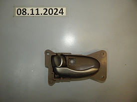 РУЧКА ДВЕРИ ВНУТРЕННЯЯ ЛЕВАЯ (F-R) NISSAN ALTIMA L31 2001-2006