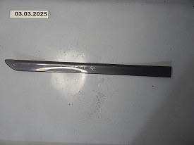 МОЛДИНГ ДВЕРИ ЗАДНИЙ ПРАВЫЙ НИЖНИЙ (СЕРЫЙ) (ЦАРАПИНЫ) (82870-JA000) NISSAN ALTIMA L32 2006-2013