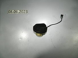 КРЫШКА БЕНЗОБАКА INFINITI QX56 JA60 2004-2010