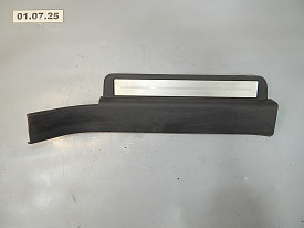 НАКЛАДКА ПОРОГА ВНУТРЕННЯЯ ЗАДНЯЯ ЛЕВАЯ (ЧЕРНЫЙ) (76954-CA000) NISSAN MURANO Z50 2002-2007
