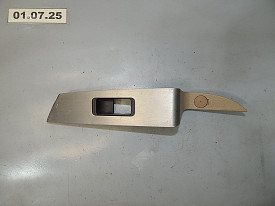 НАКЛАДКА ПУЛЬТА СТЕКЛОПОДЪЕМНИКА ЗАДНЯЯ ЛЕВАЯ (СЕРЕБРИСТЫЙ-БЕЖЕВЫЙ) (ЦАРАПИНЫ) NISSAN MURANO Z50 2002-2007