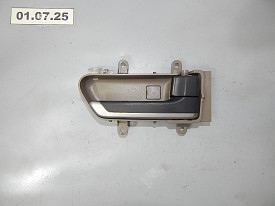 РУЧКА ДВЕРИ ВНУТРЕННЯЯ ПРАВАЯ (F-R) (КОРИЧНЕВЫЙ-СЕРЕБРО) (ПОТЕРТОСТИ) NISSAN MURANO Z50 2002-2007
