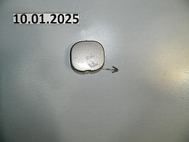 ЗАГЛУШКА БАМПЕРА ПЕРЕДНЯЯ ПОД БУКСИРОВОЧНЫЙ КРЮК (62086-1AA0H) NISSAN MURANO Z51 2008-2010
