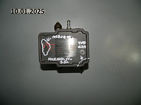 БЛОК ABS 3.5 (4WD) (КРЫШКА С ПОВРЕЖДЕНИЕМ) (USA) (47660-1SW0A) NISSAN MURANO Z51 2008-2016