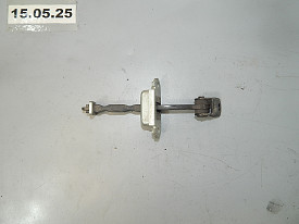 ОГРАНИЧИТЕЛЬ ДВЕРИ ЗАДНИЙ (R-L) (СТОПОР) NISSAN QASHQAI J10 2006-2013
