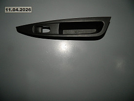 НАКЛАДКА ПУЛЬТА СТЕКЛОПОДЕМНИКА ЗАДНЯЯ ПРАВАЯ (82960-6MA0B) (ЧЕРНАЯ) NISSAN QASHQAI J11 - ROGUE SPORT J11 2017-2024