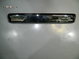 НАКЛАДКА КРЫШКИ БАГАЖНИКА (90810-EA508) (ХРОМ) NISSAN PATHFINDER R51 2004-2007