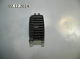 ДЕФЛЕКТОР ПАНЕЛИ ЦЕНТРАЛЬНЫЙ ПЕРЕДНИЙ ЛЕВЫЙ (68751-EA000) NISSAN XTERRA N50 2005-2015