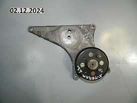 КРОНШТЕЙН ТЕРМОМУФТЫ 4.0 (БОЛЬШОЙ) (21046-EA200) NISSAN XTERRA N50 2005-2015