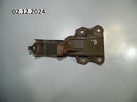 КРЕПЛЕНИЕ ПОДУШКИ ДВИГАТЕЛЯ ПРАВОЕ 4.0 NISSAN XTERRA N50 2005-2015