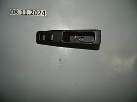 НАКЛАДКА ПУЛЬТА СТЕКЛОПОДЪЕМНИКА ЗАДНЯЯ ЛЕВАЯ (82961-JM00A) (ЧЕРНАЯ) NISSAN ROGUE J10 2007-2013