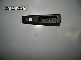 НАКЛАДКА ПУЛЬТА СТЕКЛОПОДЪЕМНИКА ЗАДНЯЯ ПРАВАЯ (82960-JM00A) (ЧЕРНАЯ) NISSAN ROGUE J10 2007-2013
