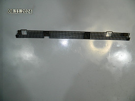 ДЕФЛЕКТОР РАДИАТОРА КОНДИЦИОНЕРА ЦЕНТРАЛЬНЫЙ (СЕТКА) (21496-JM01A) NISSAN ROGUE J10 2007-2013