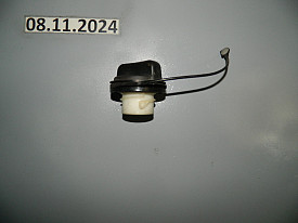 КРЫШКА ГОРЛОВИНЫ БЕНЗОБАКА (ПОЛ ОБОРОТА) (17251-JA00A) NISSAN ROGUE J10 2007-2013