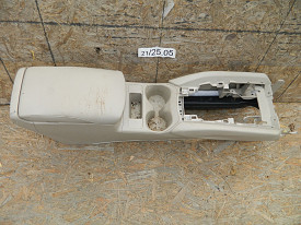 КОНСОЛЬ СРЕДНЯЯ (БОРОДА) (С ПОДЛОКОТНИКОМ) (БЕЖЕВАЯ) NISSAN ROGUE - X-TRAIL T32 2014-2021