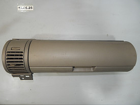 БАРДАЧКОК С ДЕФЛЕКТОРОМ ПЕРЕДНЕЙ ПАНЕЛИ (СЕРЫЙ) NISSAN STAGEA 2 M35 2001-2007