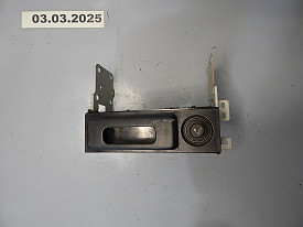 БАРДАЧОК ЦЕНТРАЛЬНЫЙ (С ПЕПЕЛЬНИЦЕЙ И ПРИКУРИВАТЕЛЕМ) NISSAN X-TRAIL T30 2001-2007