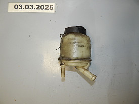БАЧОК ГУР (49180-4М403) NISSAN X-TRAIL T30 2001-2007