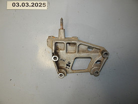 КРОНШТЕЙН ДВИГАТЕЛЯ ПРАВЫЙ (11231-AU400) NISSAN X-TRAIL T30 2001-2007