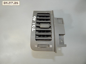 ДЕФЛЕКТОР ЦЕНТРАЛЬНЫЙ ПЕРЕДНЕЙ ПАНЕЛИ ЛЕВЫЙ (68751-JG40A) (СЕРЫЙ) (ЦАРАПИНЫ) NISSAN X-TRAIL T31 2007-2015