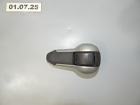 РУЧКА СЕЛЕКТОРА АКПП (СЕРЕБРИСТЫЙ) (ЦАРАПИНЫ) NISSAN X-TRAIL T31 2007-2015