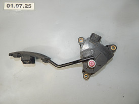 ПЕДАЛЬ ГАЗА (18002-JG00A) (ПРАВЫЙ РУЛЬ) NISSAN X-TRAIL T31 2007-2015