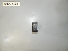 КНОПКА ПОДОГРЕВА СИДЕНИЙ NISSAN X-TRAIL T31 2007-2016