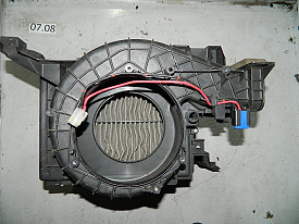 КОРПУС МОТОРА ПЕЧКИ SUZUKI XL-7 1 1998-2006